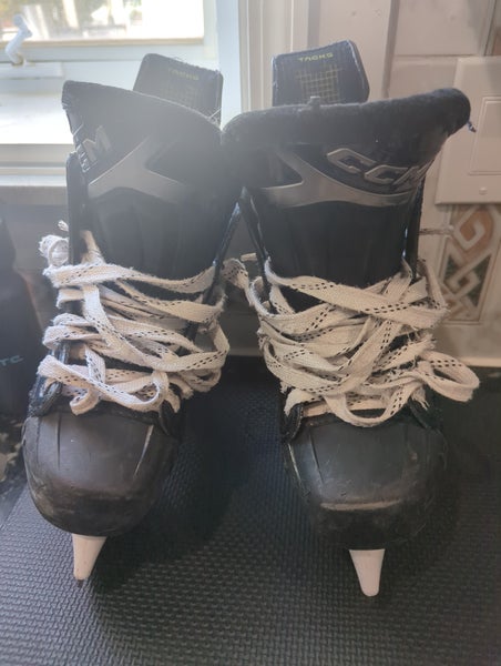 2024 CCM Hockey Skates XF80 Intermediate Regular Width 6 (Used)