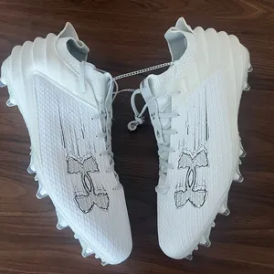 3026330-101 Under Armour Men Blur Smoke 2.0 Molded Cleat White/Silver SIZE 16