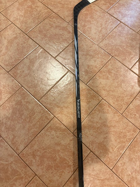 Junior Bauer Proto-R Right Handed Hockey Stick P92 40 Flex (Used)