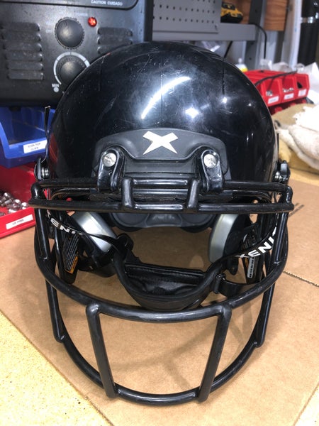 USED XENITH X2E+ YOUTH FOOTBALL HELMET - LARGE - BLACK
