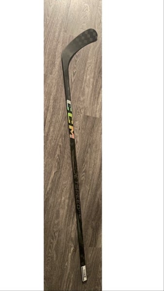 Senior CCM RibCor Trigger 8 Pro Dressed as a FT7 Pro Right Handed Hockey Stick P29 70 Flex (New)