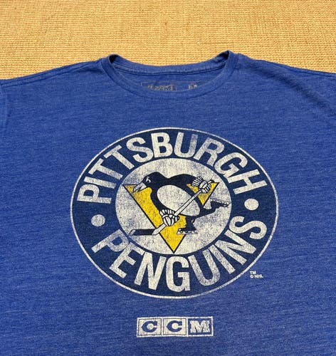 Old School Vintage CCM Pittsburgh Penguins Third Winter Classic NHL Hockey T-Shirt