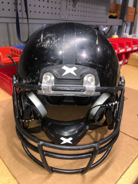 USED XENITH X2E+ YOUTH FOOTBALL HELMET - LARGE - BLACK