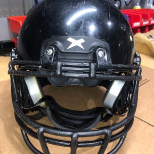 USED XENITH X2E+ YOUTH FOOTBALL HELMET - LARGE - BLACK