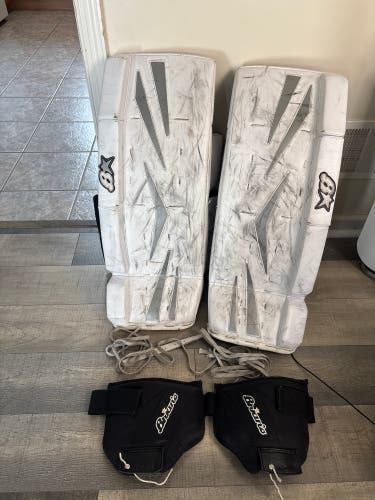 27" Brian's Netzero Goalie Leg Pads (Used)