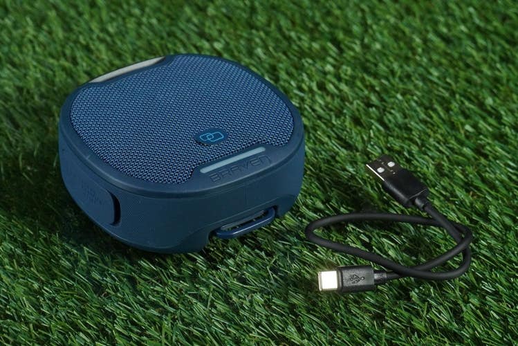 BRAVEN TAP-IN BRV-S SPEAKER WATERPROOF WIRELESS BLUETOOTH, BLUE + USB CORD!
