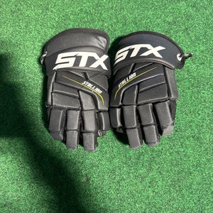 Black STX Stallion 200 Lacrosse Gloves | Medium (Used)