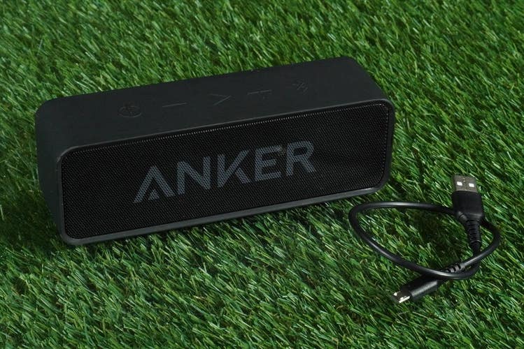 ANKER SOUNDCORE 2 SPEAKER WATERPROOF WIRELESS BLUETOOTH, BLACK + USB CORD!