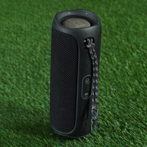 JBL FLIP 5 SPEAKER WATERPROOF WIRELESS BLUETOOTH, BLACK + USB CORD W/ LOGO!