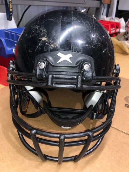 USED XENITH X2E+ YOUTH FOOTBALL HELMET - LARGE - BLACK