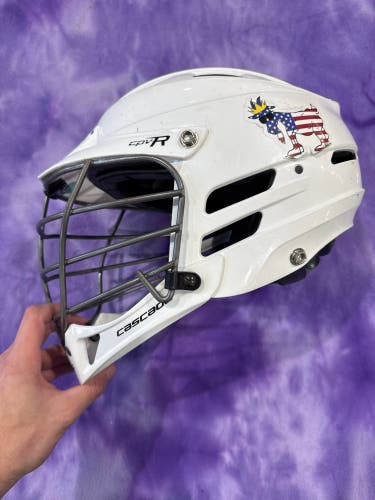 Cascade CPV-R Helmet | White (Used) S/M