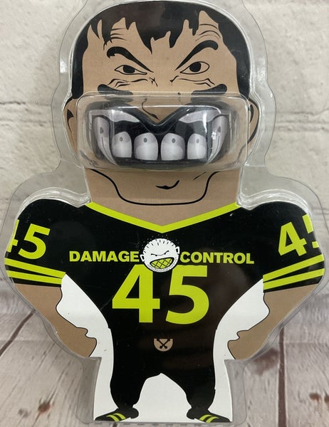 Damage Control All Sports Mouthgaurd Boil and Bite Braces Compatible Fang Design
