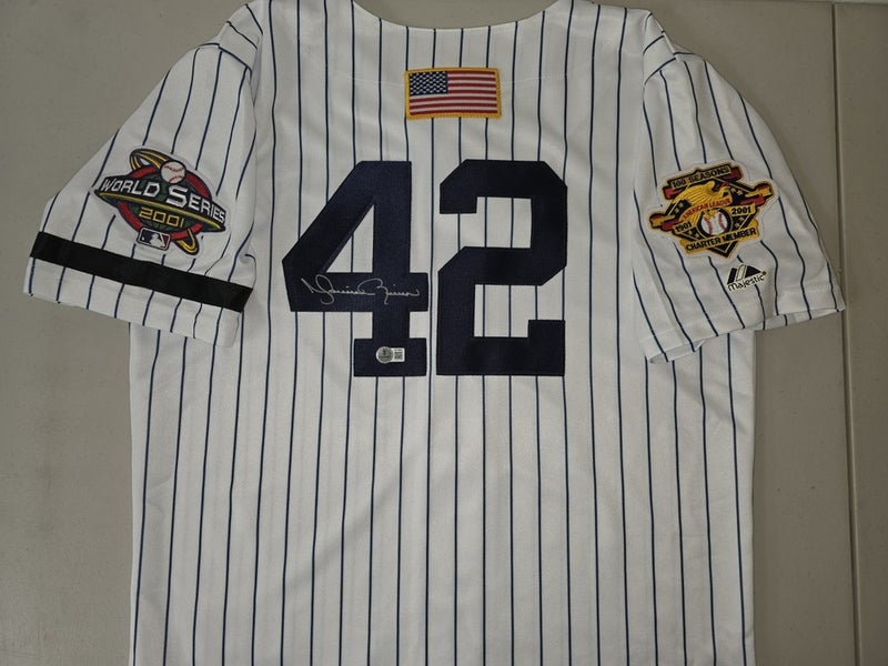 Yankees MARIANO RIVERA Signed Auto 2001 Season Baseball Jersey MLB Holo COA