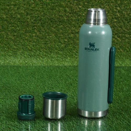 STANLEY ADVENTURE VACUUM BOTTLE THERMOS COFFEE TEA, GREEN 1.3L 44OZ