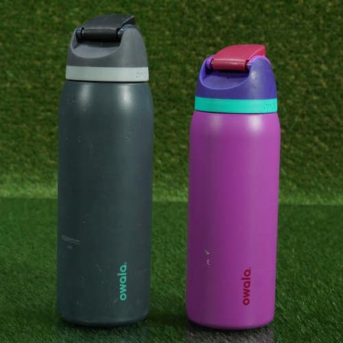 2 OWALA FREESIP WATER BOTTLES INSOLATED GRAY / PURPLE, 32 OZ / 40 OZ