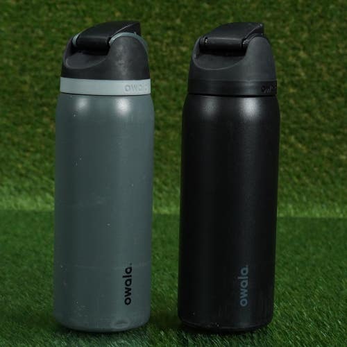 2 OWALA FREESIP WATER BOTTLES INSOLATED GRAY / BLACK, 32 OZ