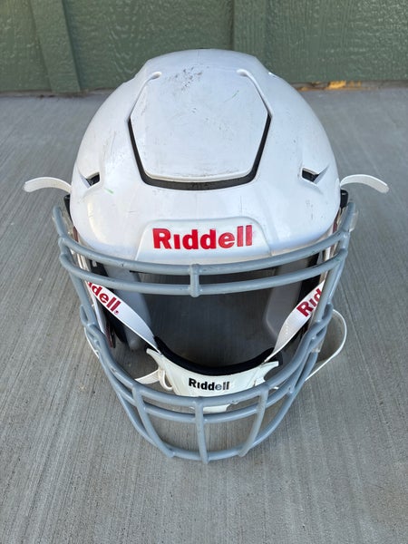 Medium Youth Riddell SpeedFlex Helmet (Used)