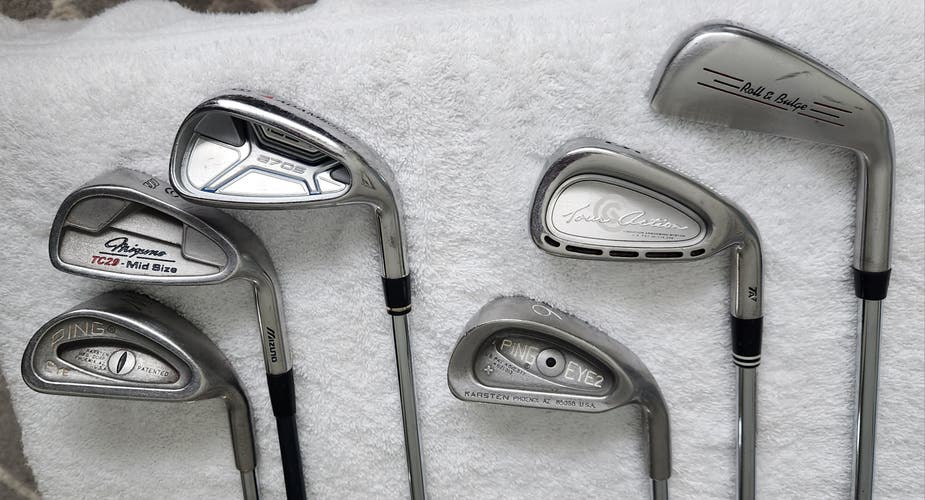 Controller DI; Ping Eye PW; Cleveland 5 Iron; Adams 8 iron; Mizuno 9 Iron; Ping 6 Iron - (6 clubs)