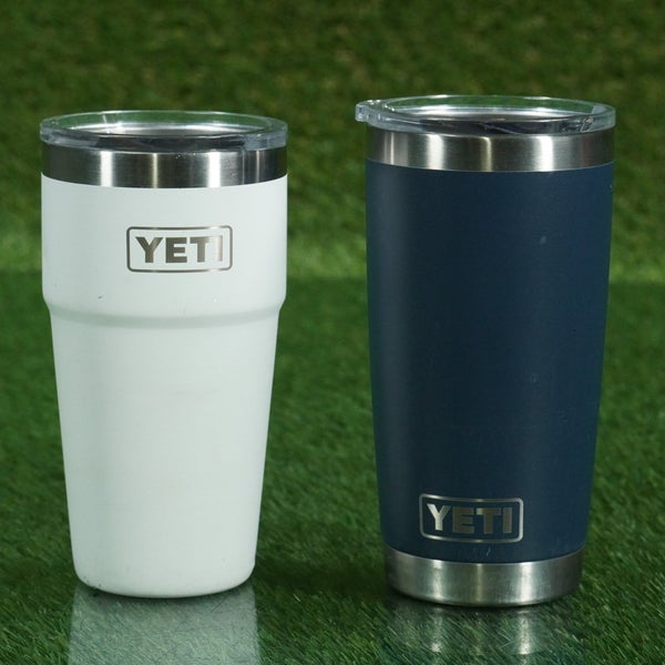 2 YETI RAMBLER TUMBLER WATER BOTTLES MAGSLIDER WHITE / NAVY, 20 OZ / 16 OZ