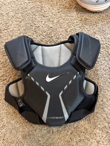 Nike Vapor Shoulder Pads (Used)