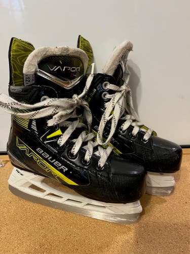Bauer Vapor X4 Hockey Skates Regular Width 12.5 (Used)