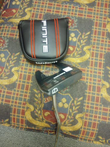 Wilson Staff Infinite MRH BuckTown Putter