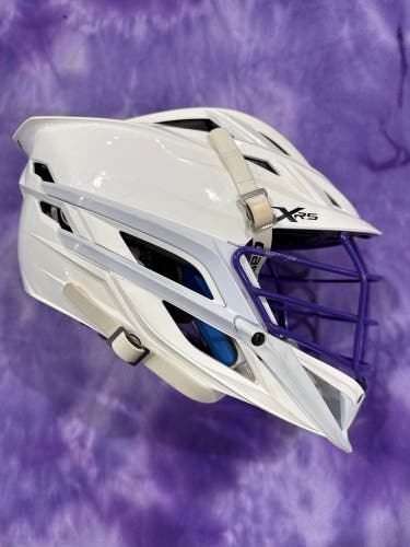 White Adult Cascade XRS Helmet (Used)