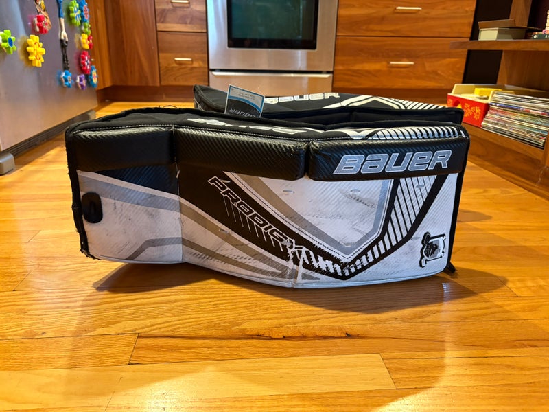 24" Bauer Prodigy Goalie Leg Pads (Used)