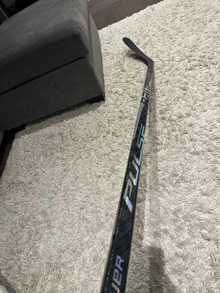 Senior Bauer PULSE Left Hand Hockey Stick P92 77 Flex Pro Stock (Used)
