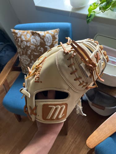 2024 Marucci Ascension RH First Base Baseball Glove 12.75" (Used)