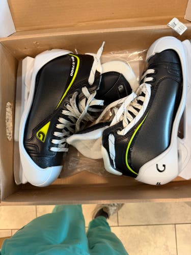 2021 Graf Ultra G7500 Hockey Goalie Skates Senior size 10 (New)