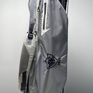 Sun Mountain 2.5+ Lightweight Stand Bag Gray 4-Way Divide Dual Strap Golf Bag