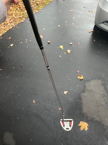 Silver Unisex Adams Tight Lies Mallet Right Handed Putter Uniflex 35" (Used)