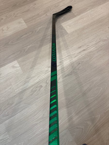 Senior Warrior Alpha LX3 Pro Right Handed Hockey Stick P86 65 Flex Pro Stock (New)