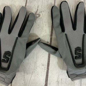 Shutt Adult Extra Large Grip Palm Football Gloves Vented Mesh Adjustable Wrist