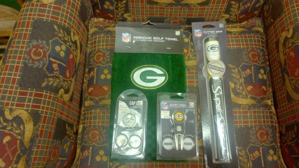 Green Bay Packer Golf Kit