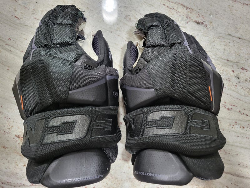 CCM Tacks XF Pro Gloves 13" (Used)