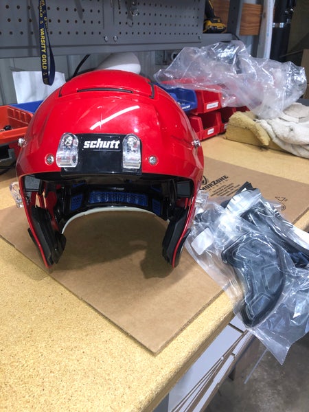 NEW SCHUTT F7 2.0 - XL - SCARLET