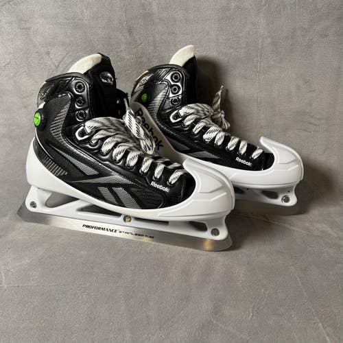 Reebok Size 20KG Size 9.5 D Width Hockey Goalie Skates (LIKE NEW)