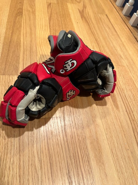 STX Surgeon 500 Lacrosse Gloves 12" (Used)