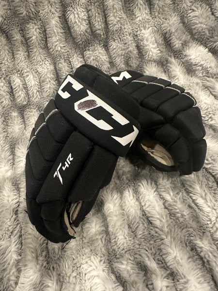 CCM Gloves 10" (Used)