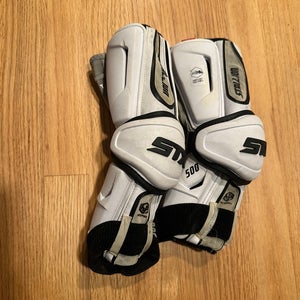 Medium Adult STX Stallion 500 Arm Pads (Used)