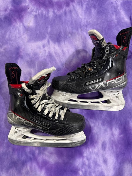 Intermediate Bauer Vapor 3X Hockey Skates Regular Width Size 5 (Used)