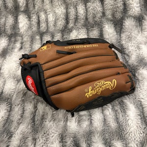 Rawlings RH Player series Baseball Glove 10.5" (Used)