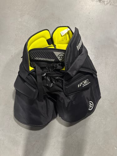Black Warrior Ritual X3 Pro+ Hockey Goalie Pants (Used) | Senior Small