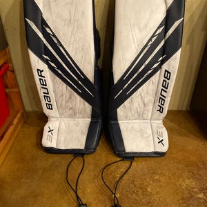 Used 30" Bauer Vapor 3X Goalie Leg Pads