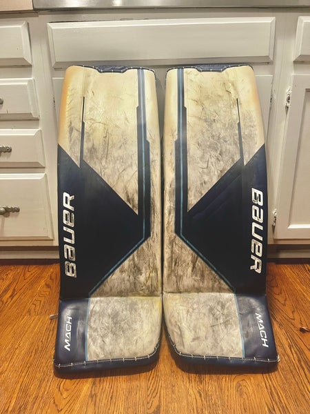 35" Bauer Supreme Mach Goalie Leg Pads (Used)