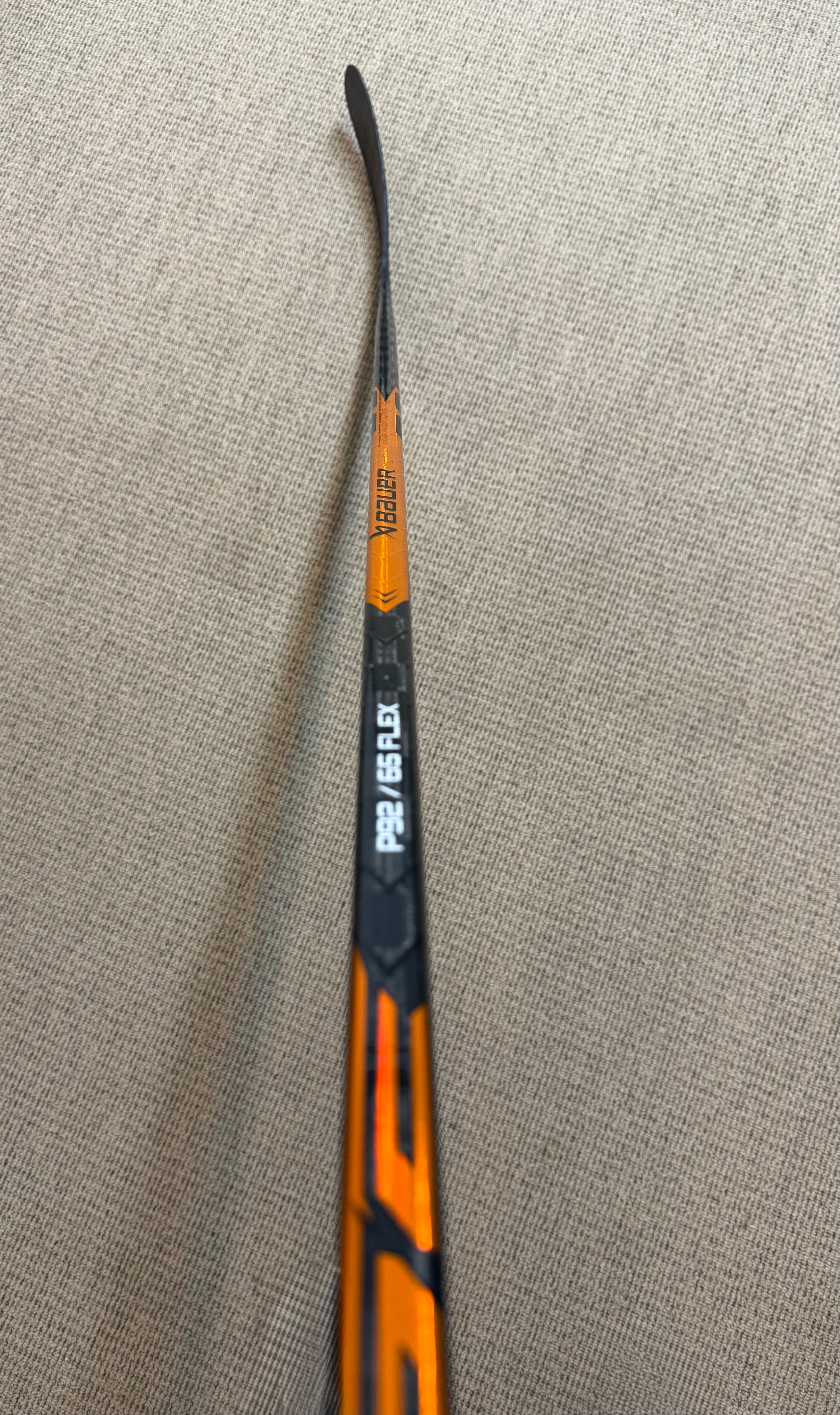 USED ONLY ONCE - Intermediate Bauer PULSE Right Handed Hockey 