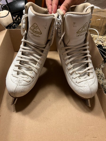Jackson Ultima Artiste Figure Skates C Adult 4.5 (Used)