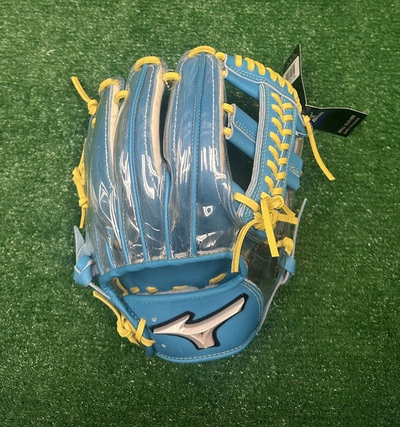 Mizuno Pro Clear Glove Limited Edition 11.5" Baseball Glove - Clear Sky Blue